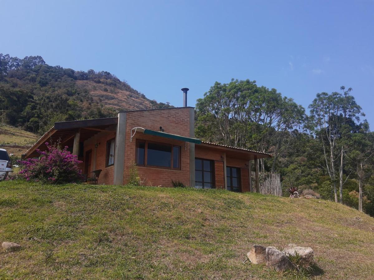 הוילה Gonçalves Casa Na Montanha מראה חיצוני תמונה